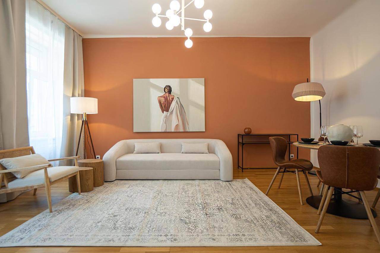Bright 3-Room Apartment With A King-Size Bed Viyana Dış mekan fotoğraf