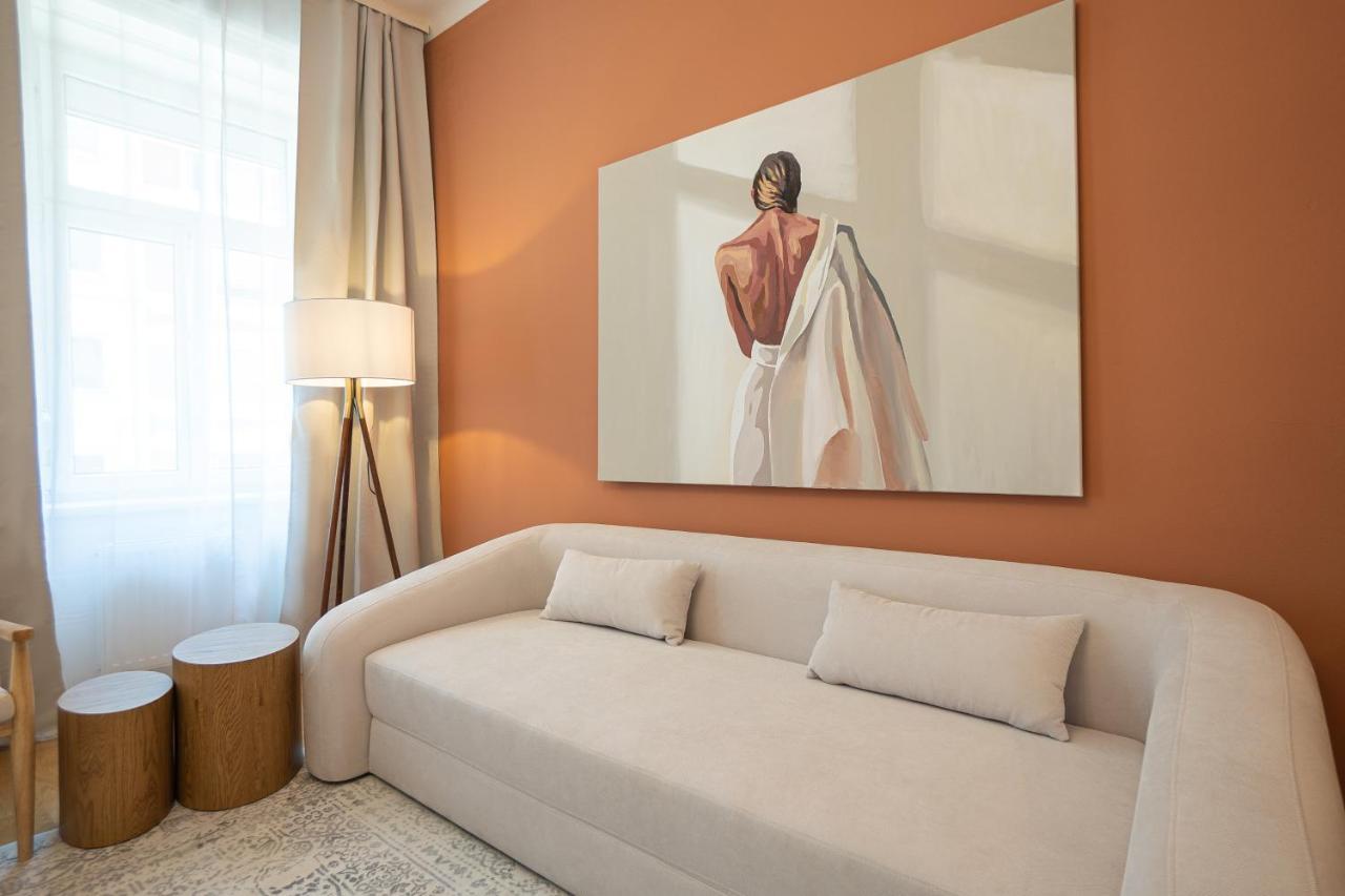 Bright 3-Room Apartment With A King-Size Bed Viyana Dış mekan fotoğraf